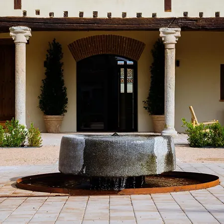 Palacio De Paradinas 5* Santa Maria la Real de Nieva